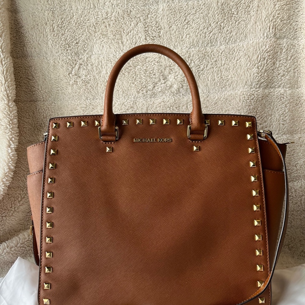 Michael Kors Large Selma Studded Tote Luggage/Brown Saffiano Leather Satchel